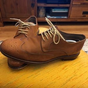 Banana Republic - Wingtip Dress Shoes - Size 10